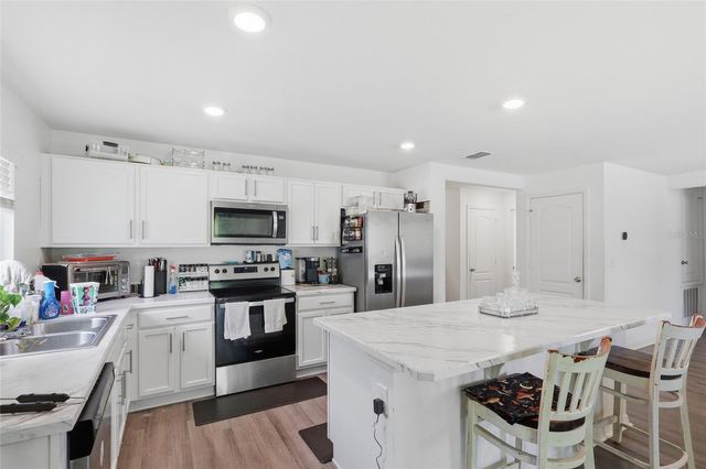 1341 MATTIE POINTE BOULEVARD, Auburndale, FL 33823