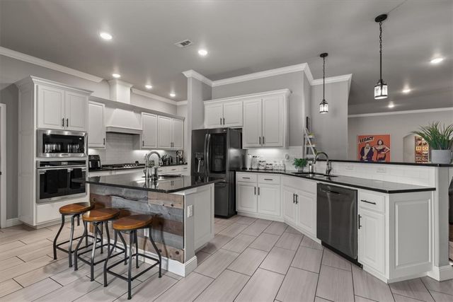 731 Cortland Street, Bentonville, AR 72712