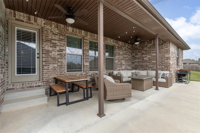 731 Cortland Street, Bentonville, AR 72712