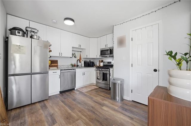 8916 London ST, Norfolk, VA 23503