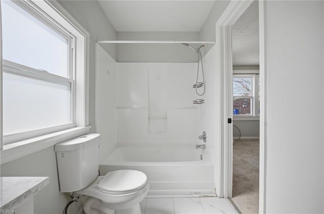 8916 London ST, Norfolk, VA 23503