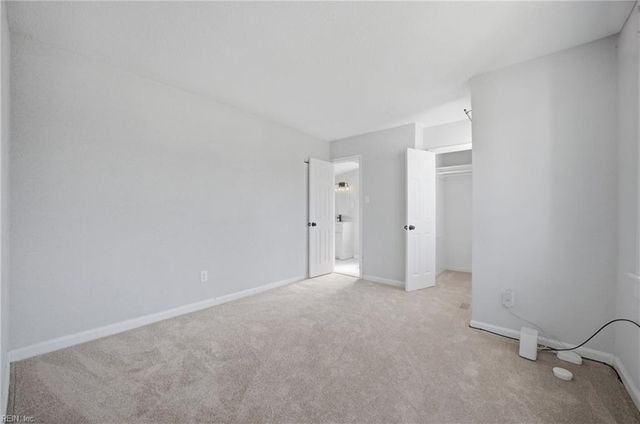 8916 London ST, Norfolk, VA 23503