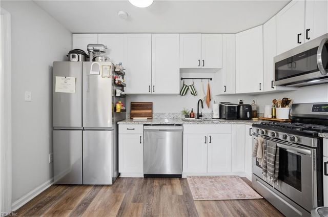 8916 London ST, Norfolk, VA 23503