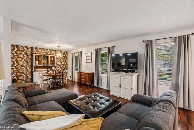 4641 Brunning Court, Dunwoody, GA 30338