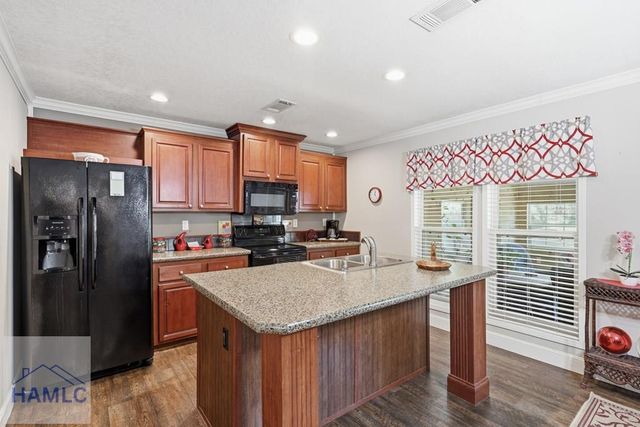 198 2nd Street, Midway, GA 31320