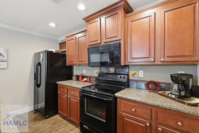 198 2nd Street, Midway, GA 31320
