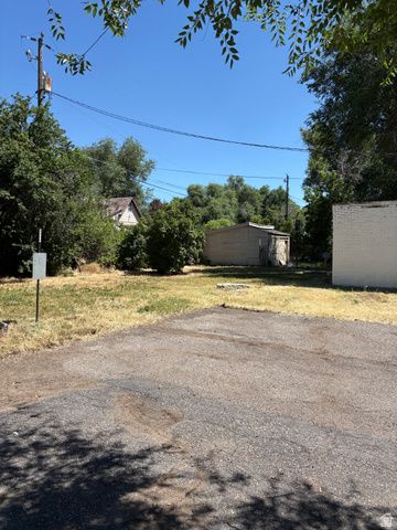 3030 PORTER AVE, Ogden, UT 84403