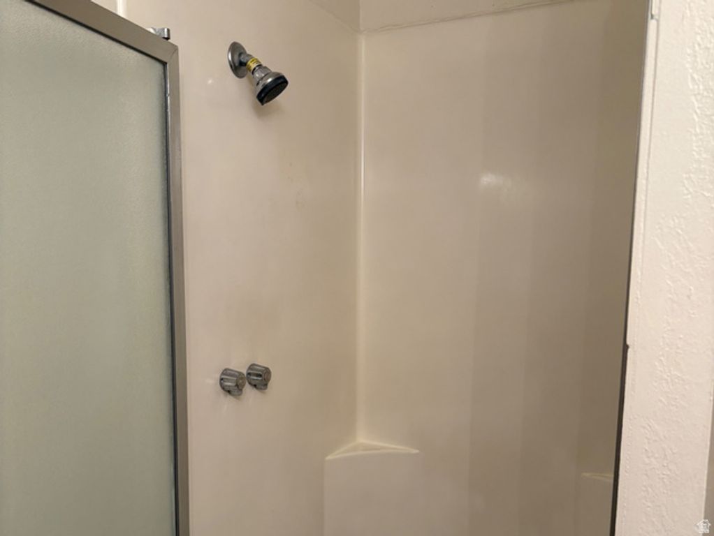 Image 14 of property listing at 3030 PORTER AVE, Ogden, UT 84403