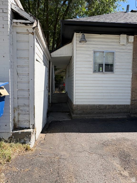 Image 79 of property listing at 3030 PORTER AVE, Ogden, UT 84403