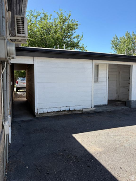 Image 80 of property listing at 3030 PORTER AVE, Ogden, UT 84403