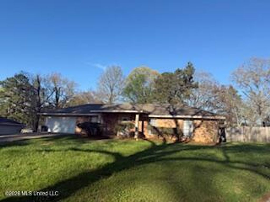 30 Fox Glen Cove, Brandon, MS 39042