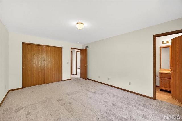 1310 Sleepy Hollow Drive, Troy, MO 63379