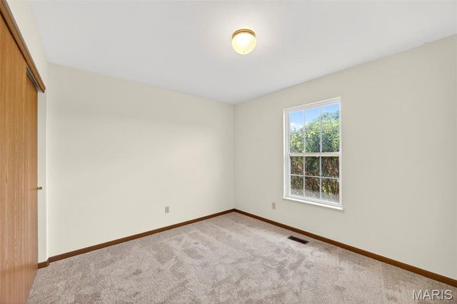 1310 Sleepy Hollow Drive, Troy, MO 63379