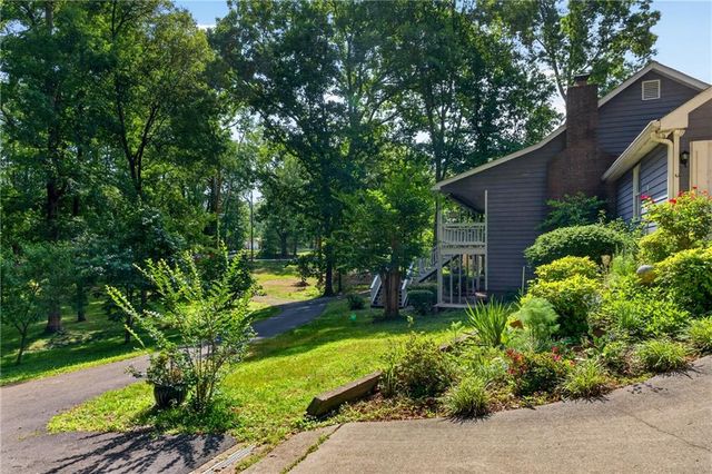 1265 Bennett Drive, Cumming, GA 30040