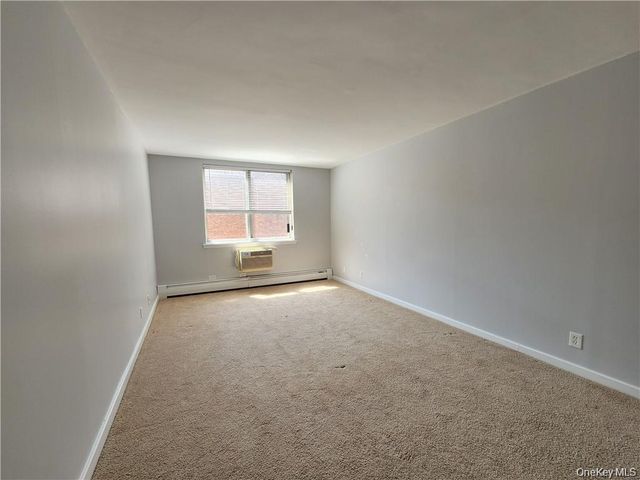 14 Nosband Avenue 1A, White Plains, NY 10605