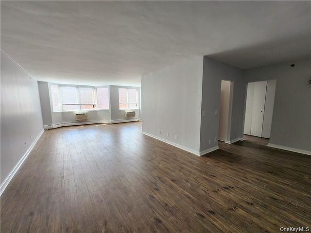 14 Nosband Avenue 1A, White Plains, NY 10605
