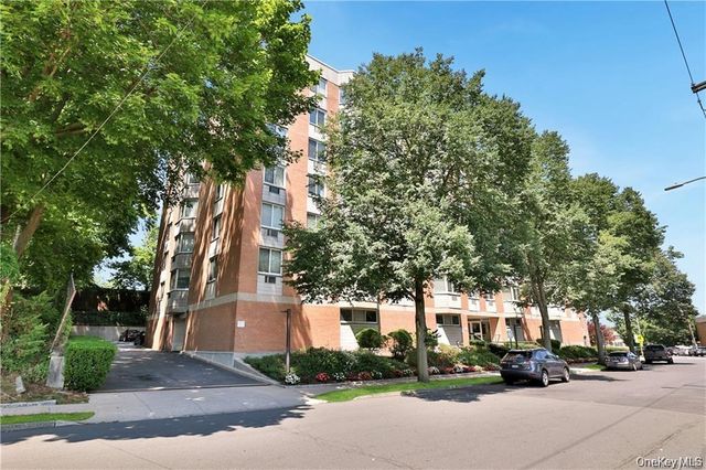 14 Nosband Avenue 1A, White Plains, NY 10605