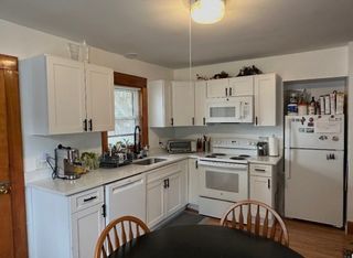 27 Mount Vernon St 2, Reading, MA 01867