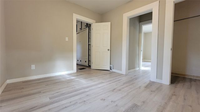 1020 A Avenue NW, Cedar Rapids, IA 52405