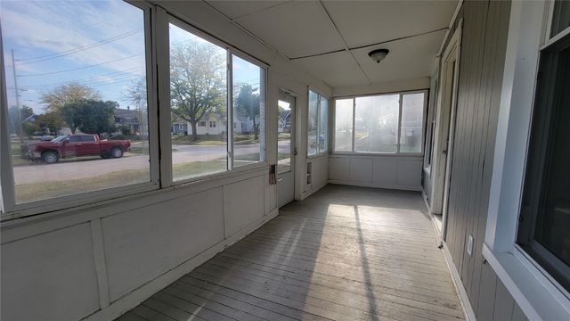 1020 A Avenue NW, Cedar Rapids, IA 52405