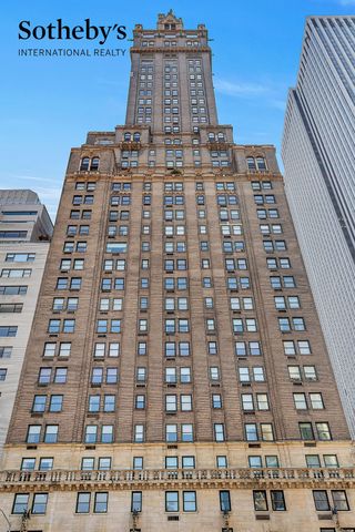 781 5th Ave Apt 615, New York City, NY 10022
