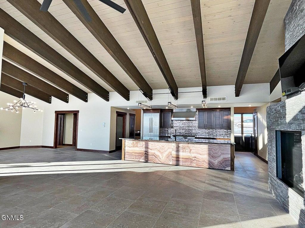 14044 48th Street NW, Williston, ND 58801 photo 12