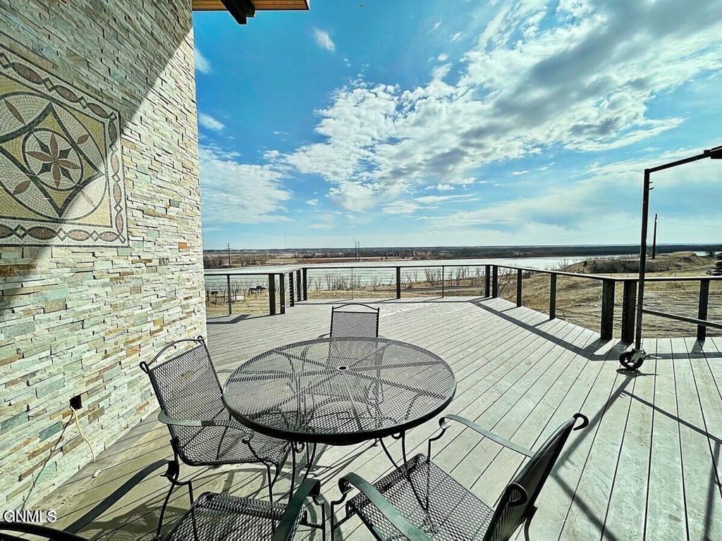 14044 48th Street NW, Williston, ND 58801 photo 23