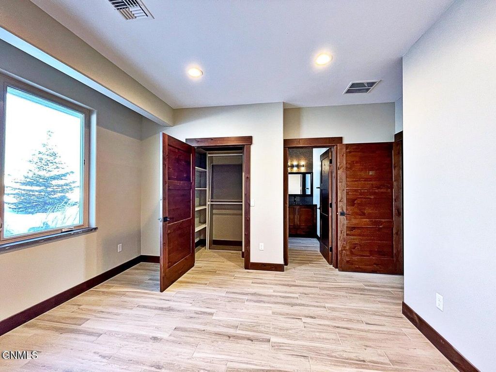 14044 48th Street NW, Williston, ND 58801 photo 44