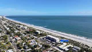 1305 S Atlantic Avenue 210, Cocoa Beach, FL 32931