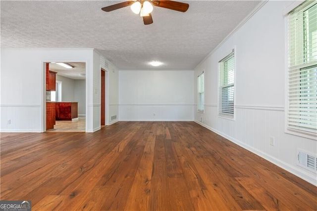 1440 Kennesaw Due West Road NW, Kennesaw, GA 30152