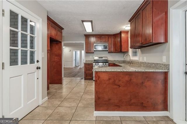 1440 Kennesaw Due West Road NW, Kennesaw, GA 30152