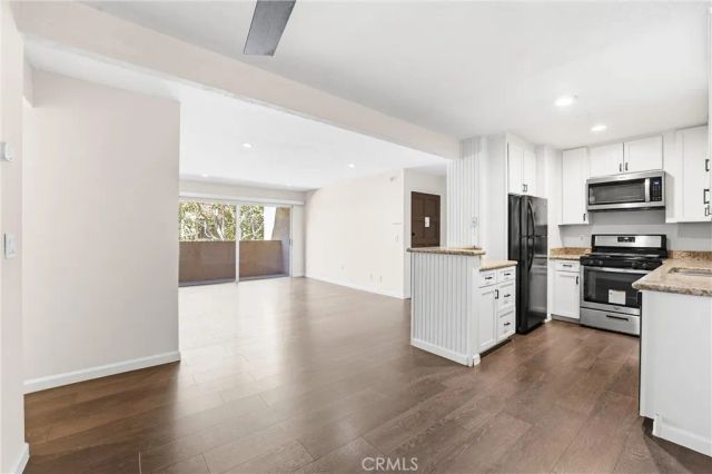 1001 W MacArthur Boulevard 130, Santa Ana, CA 92707