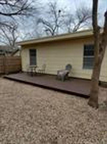 1218 Bickler RD, Austin, TX 78704