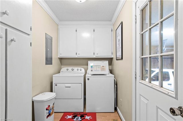 4721 Whisper Oak Drive, Trinity, NC 27370