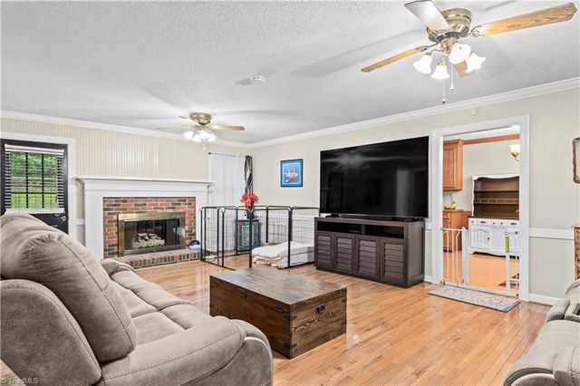4721 Whisper Oak Drive, Trinity, NC 27370