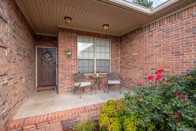 10712 Misty Ridge Drive, Sherwood, AR 72120