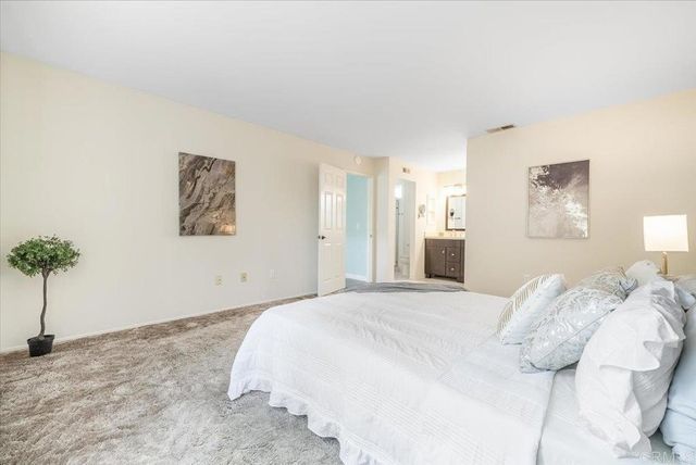 1320 Palomar Place, Vista, CA 92084