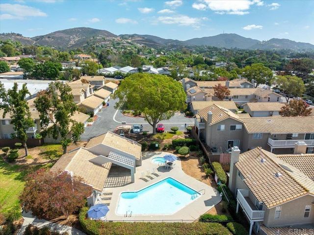 1320 Palomar Place, Vista, CA 92084
