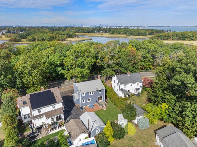 54 Furnace Brook Pkwy, Quincy, MA 02169