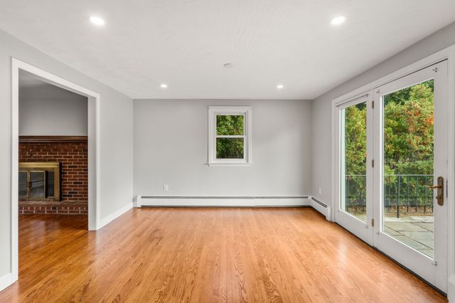 54 Furnace Brook Pkwy, Quincy, MA 02169