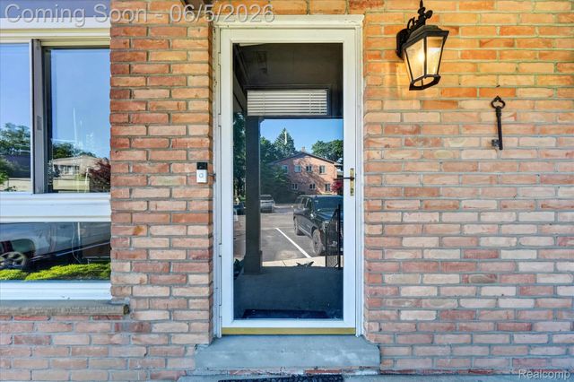 1035 N Old Woodward Avenue 1, Birmingham, MI 48009