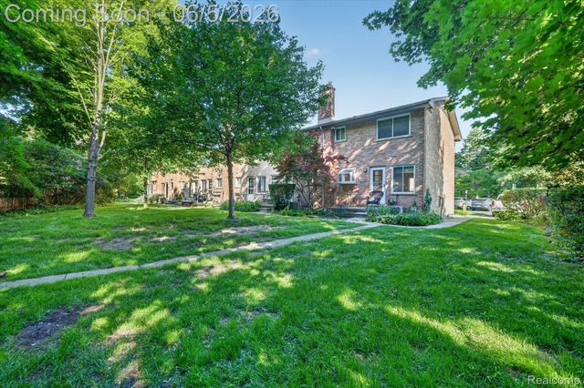 1035 N Old Woodward Avenue 1, Birmingham, MI 48009