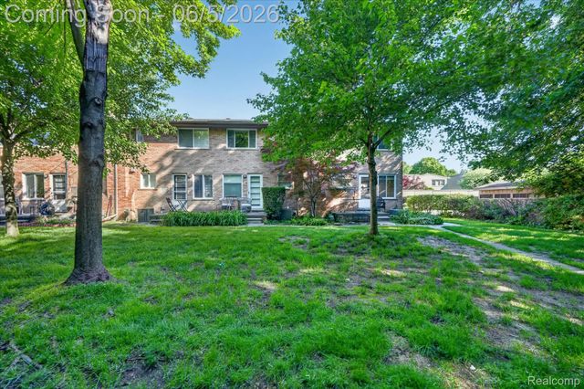 1035 N Old Woodward Avenue 1, Birmingham, MI 48009
