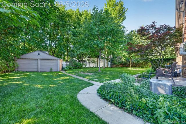 1035 N Old Woodward Avenue 1, Birmingham, MI 48009
