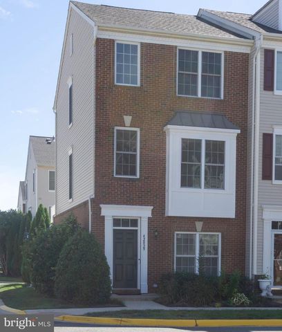 42829 PAMPLIN TER, Chantilly, VA 20152