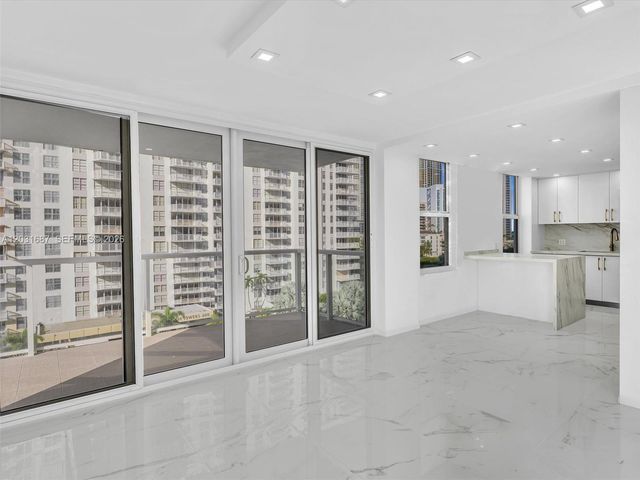 230 174th Street 712, Sunny Isles Beach, FL 33160