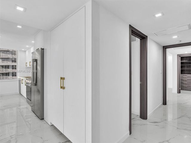 230 174th Street 712, Sunny Isles Beach, FL 33160