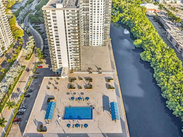 230 174th Street 712, Sunny Isles Beach, FL 33160