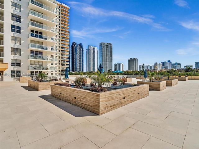 230 174th Street 712, Sunny Isles Beach, FL 33160