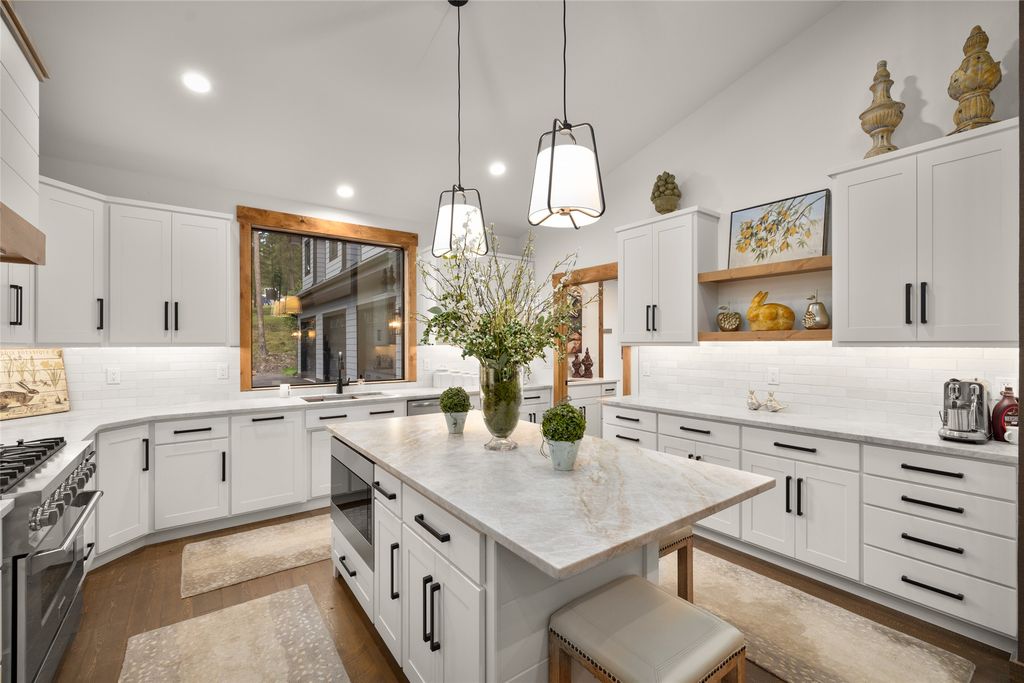 108 Spoklie Drive, Lakeside, MT 59922 photo 11